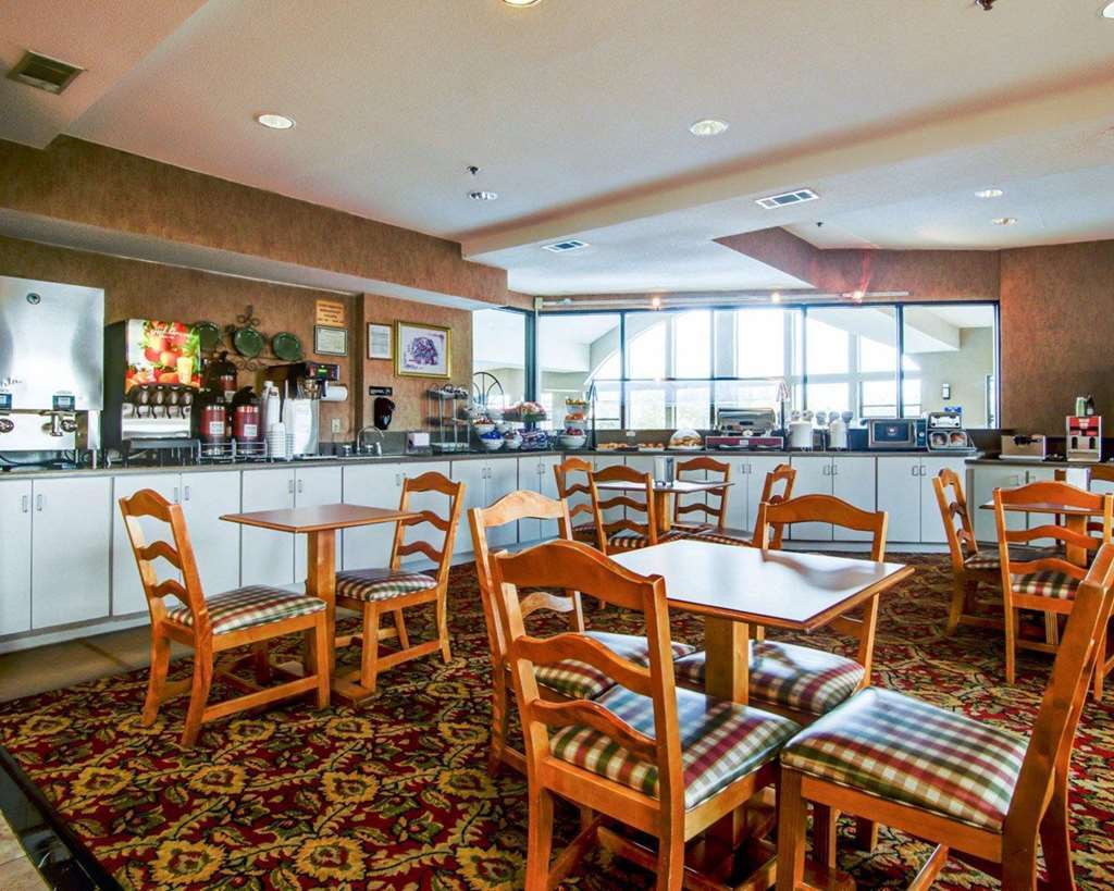 Comfort Suites Near Robins Air Force Base Уорнер-Робинс Ресторан фото